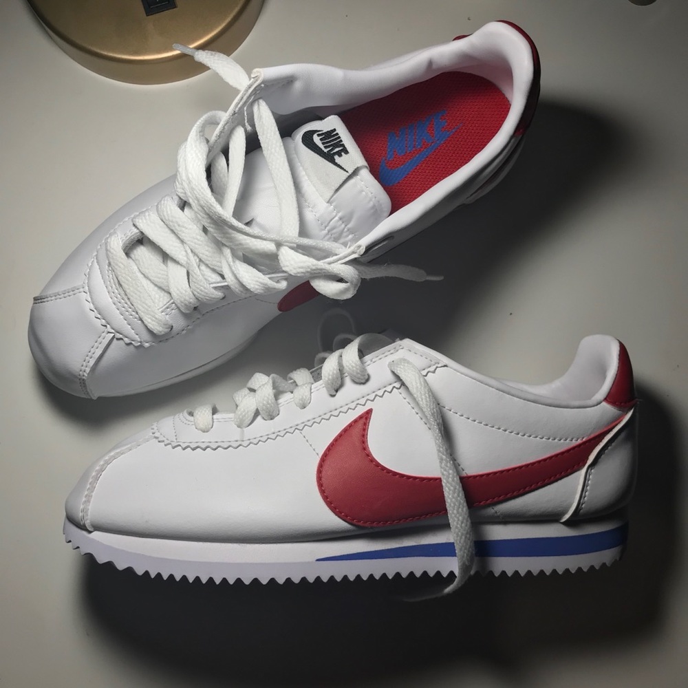 Nike Cortez WMNS White, red leather sneakers Sz 7